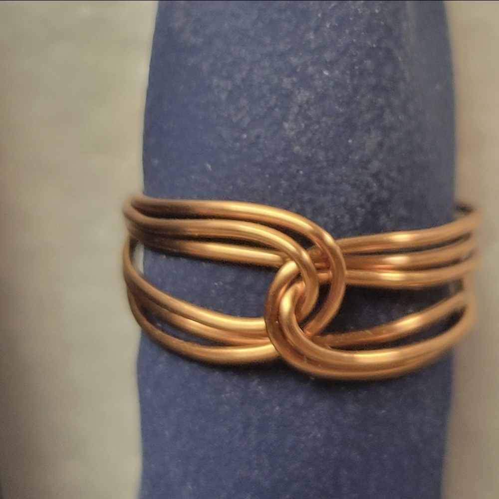 Tripled Twisted Copper Wire Rose Ring - image 1